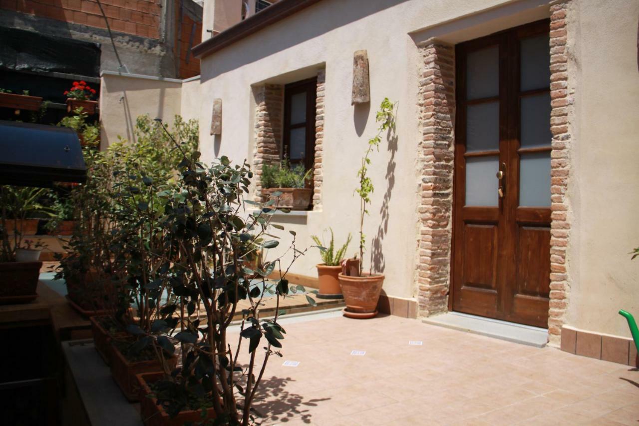 Due Sicilie Maison De Charme Casalvecchio Siculo Экстерьер фото